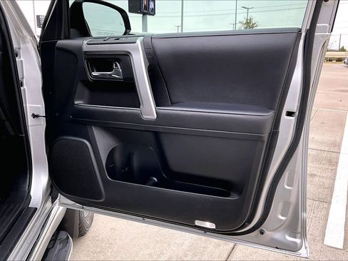 Used 2023 Toyota 4Runner Limited image 22