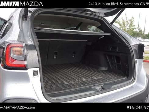 Used 2025 Subaru Outback Premium AWD/4WD image 23