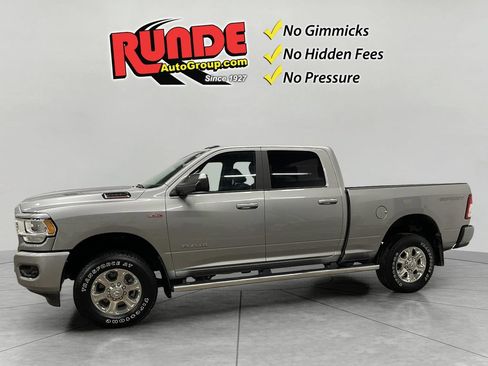 Used 2022 RAM 2500 Big Horn w/ Level A Equipment Group AWD/4WD image 4