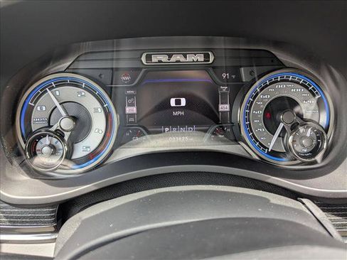 Used 2021 RAM 3500 Limited w/ Towing Technology Group AWD/4WD image 10