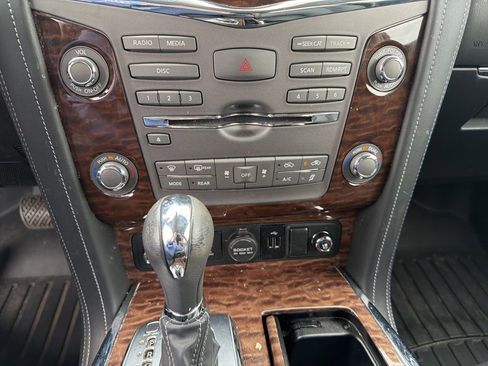 Used 2020 Nissan Armada Platinum w/ Captain's Chairs Package AWD/4WD image 22