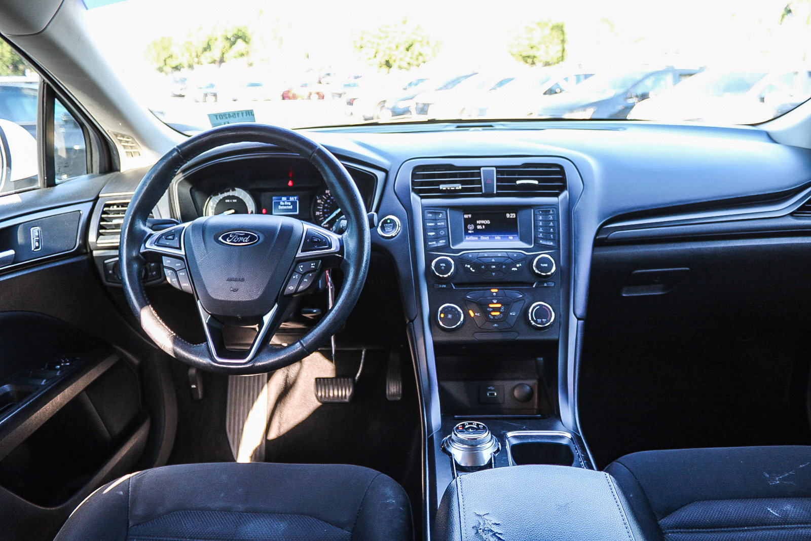 Used 2018 Ford Fusion S w/ Equipment Group 101A FWD image 13