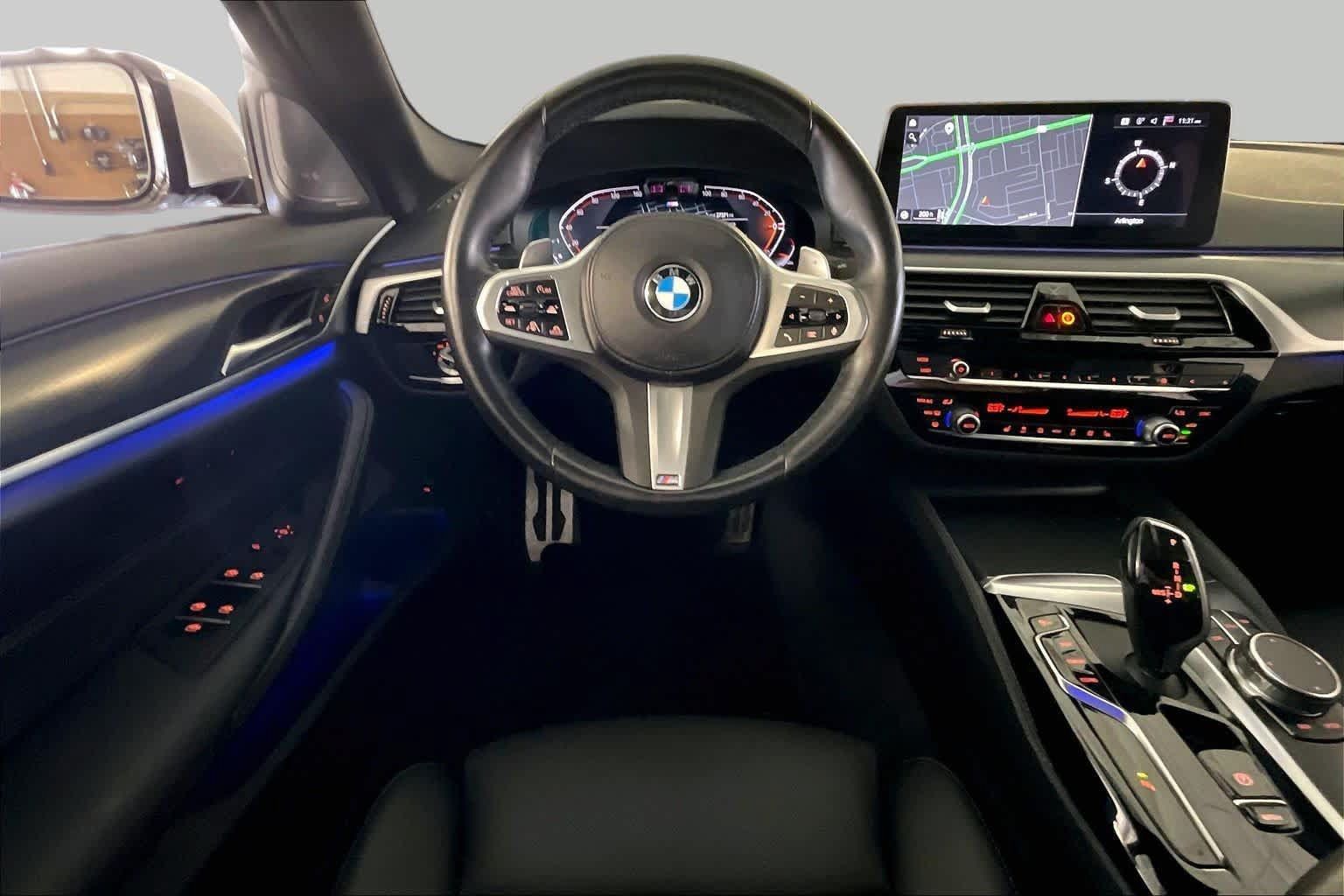 Used 2023 BMW 540i w/ M Sport Package RWD image 5