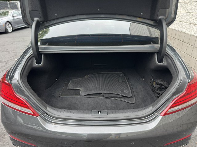 Used 2021 Genesis G70 3.3T RWD image 9