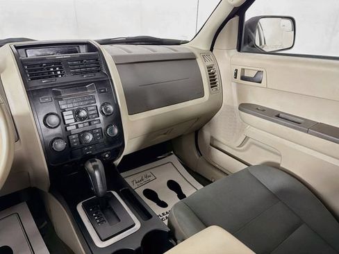 Used 2012 Ford Escape XLS FWD image 22