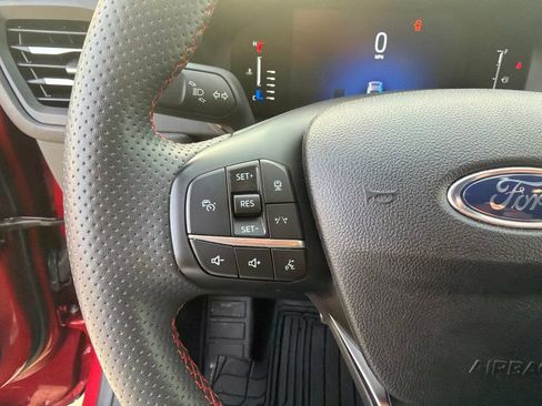 Used 2023 Ford Escape ST-Line w/ Tech Pack #1 FWD image 23