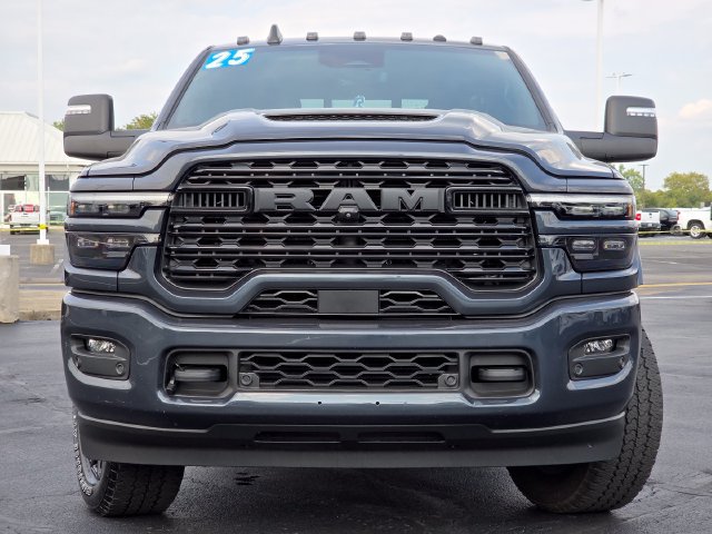 Used 2025 RAM 2500 Limited AWD/4WD image 14