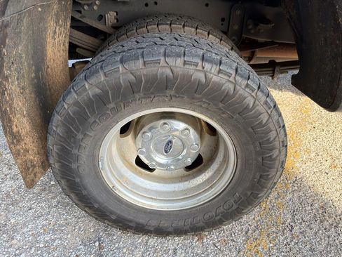 Used 2024 Ford F350 Lariat w/ Lariat Ultimate Package image 19