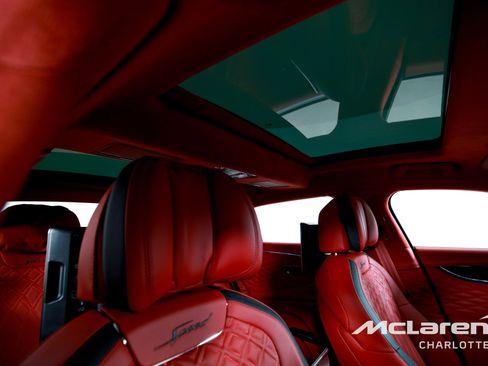 Used 2023 Bentley Flying Spur W12 image 33