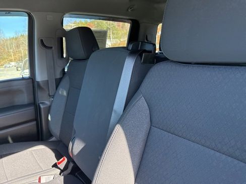 Used 2021 Chevrolet Silverado 1500 RST image 15