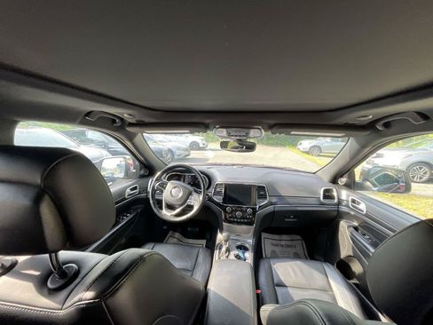 Used 2021 Jeep Grand Cherokee Limited w/ Sun & Sound Group AWD/4WD image 30