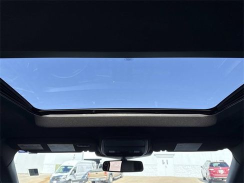 Used 2024 Ford Explorer ST w/ Equipment Group 401A image 20