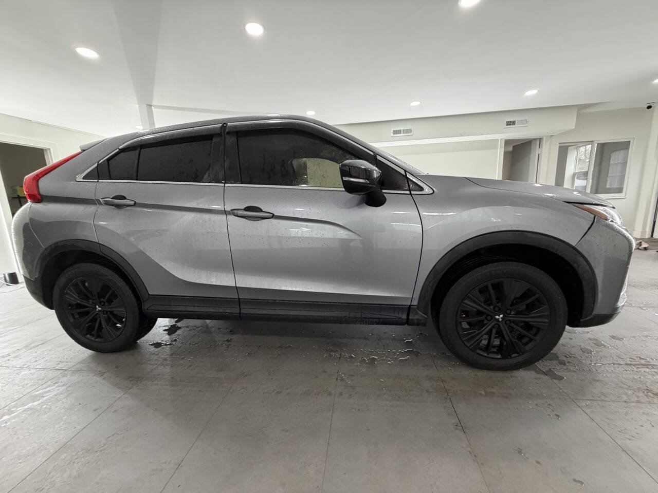 Used 2018 Mitsubishi Eclipse Cross LE AWD/4WD image 10