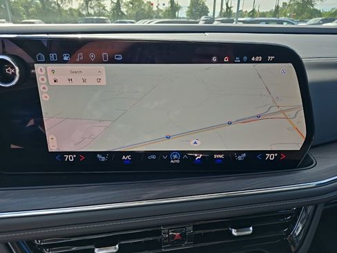 New 2025 Chevrolet Suburban LT image 14