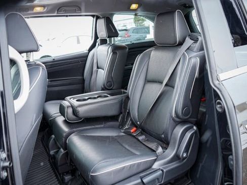 Used 2023 Honda Odyssey Elite image 15