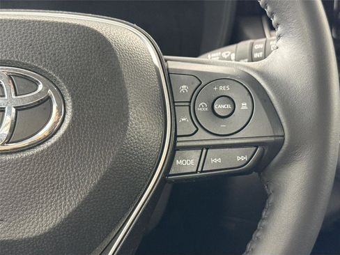 Certified 2026 Toyota Corolla Cross LE FWD image 18