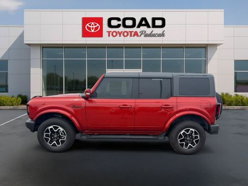 Used 2024 Ford Bronco Outer Banks AWD/4WD image 2