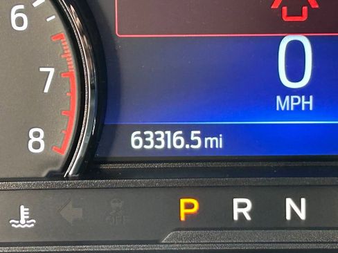 Used 2022 Ford Explorer XLT w/ Equipment Group 202A image 40