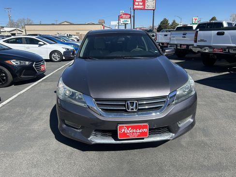 Used 2013 Honda Accord EX image 3