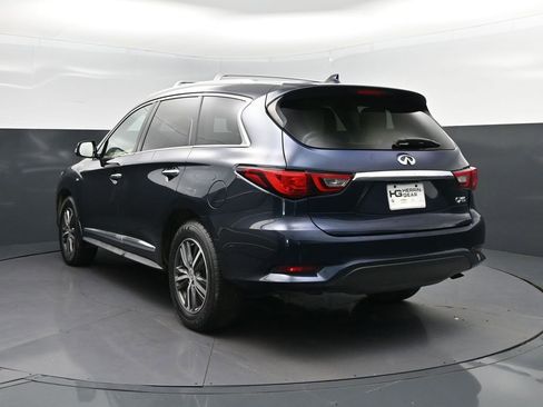 Used 2019 INFINITI QX60 Luxe w/ Essential Package FWD image 5