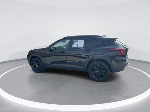 Certified 2025 Chevrolet Trax ACTIV w/ Driver Confidence Package image 7