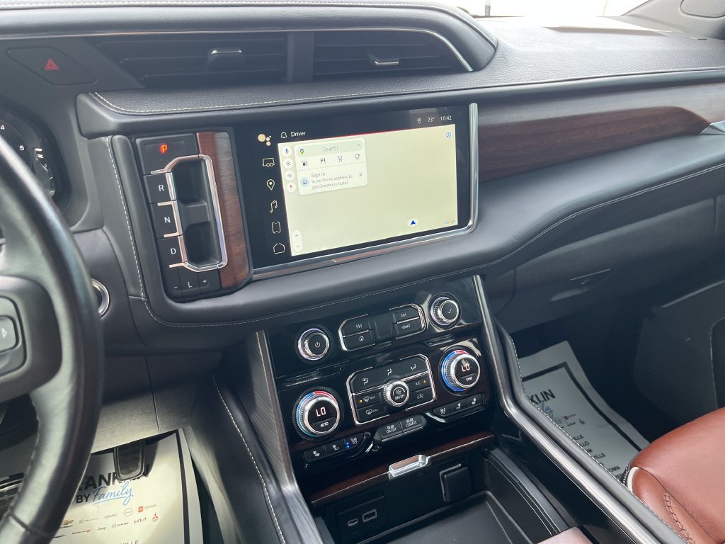 Used 2023 GMC Yukon Denali Ultimate AWD/4WD image 17