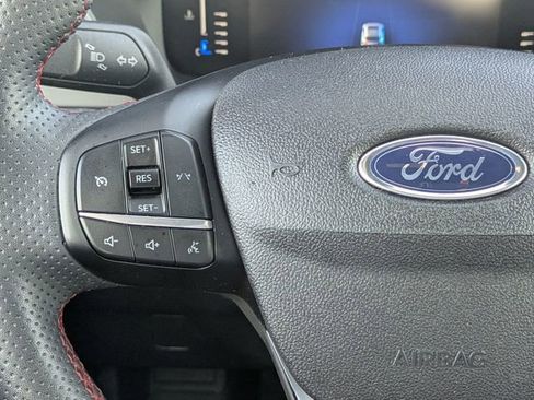 Used 2023 Ford Escape ST-Line AWD/4WD image 18