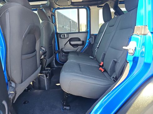 Used 2021 Jeep Wrangler Unlimited Sport w/ Sun And Sound Package AWD/4WD image 15