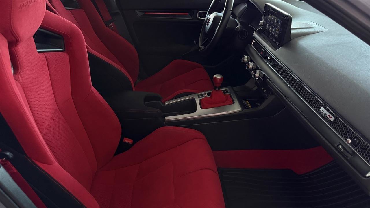Used 2024 Honda Civic Type R image 29