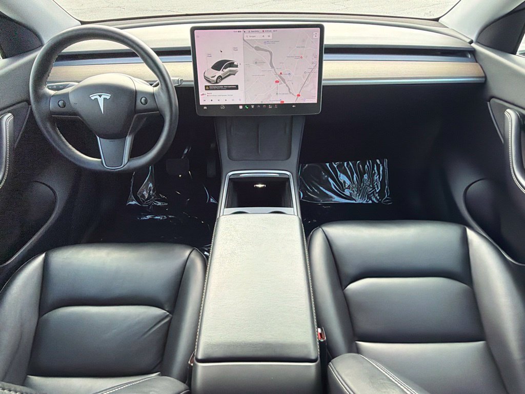 Used 2021 Tesla Model Y Long Range AWD/4WD image 32
