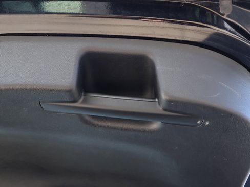 Used 2024 Ford Edge Titanium image 20