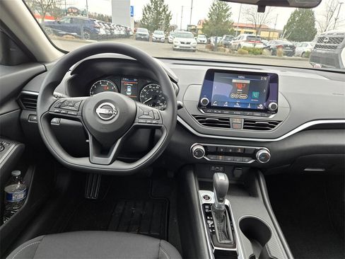 New 2025 Nissan Altima 2.5 S image 7