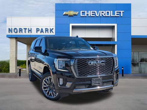Used 2024 GMC Yukon Denali Ultimate image 1