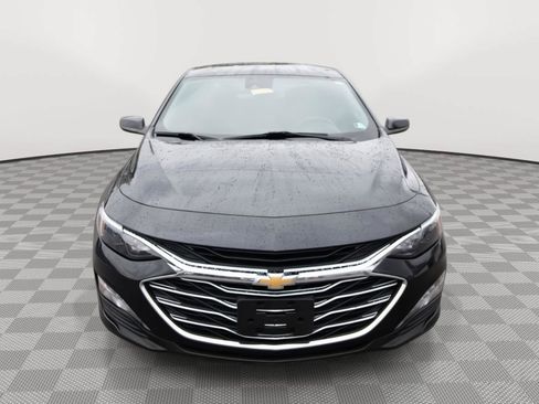 Used 2023 Chevrolet Malibu LT FWD image 2