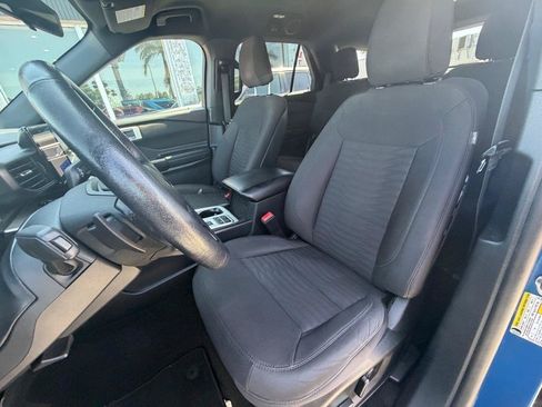 Used 2020 Ford Explorer XLT RWD image 14