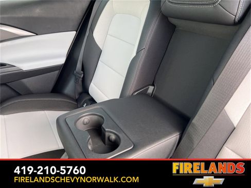 New 2026 Chevrolet Equinox EV LT image 43