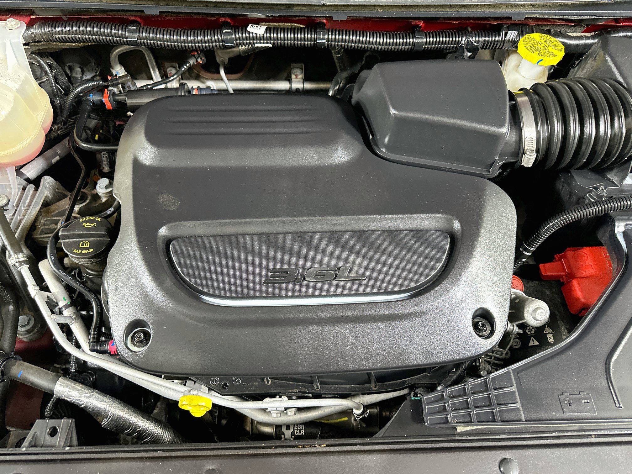 Used 2025 Chrysler Pacifica Select FWD image 30