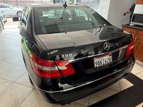 Used 2011 Mercedes-Benz E 350 Luxury image 10