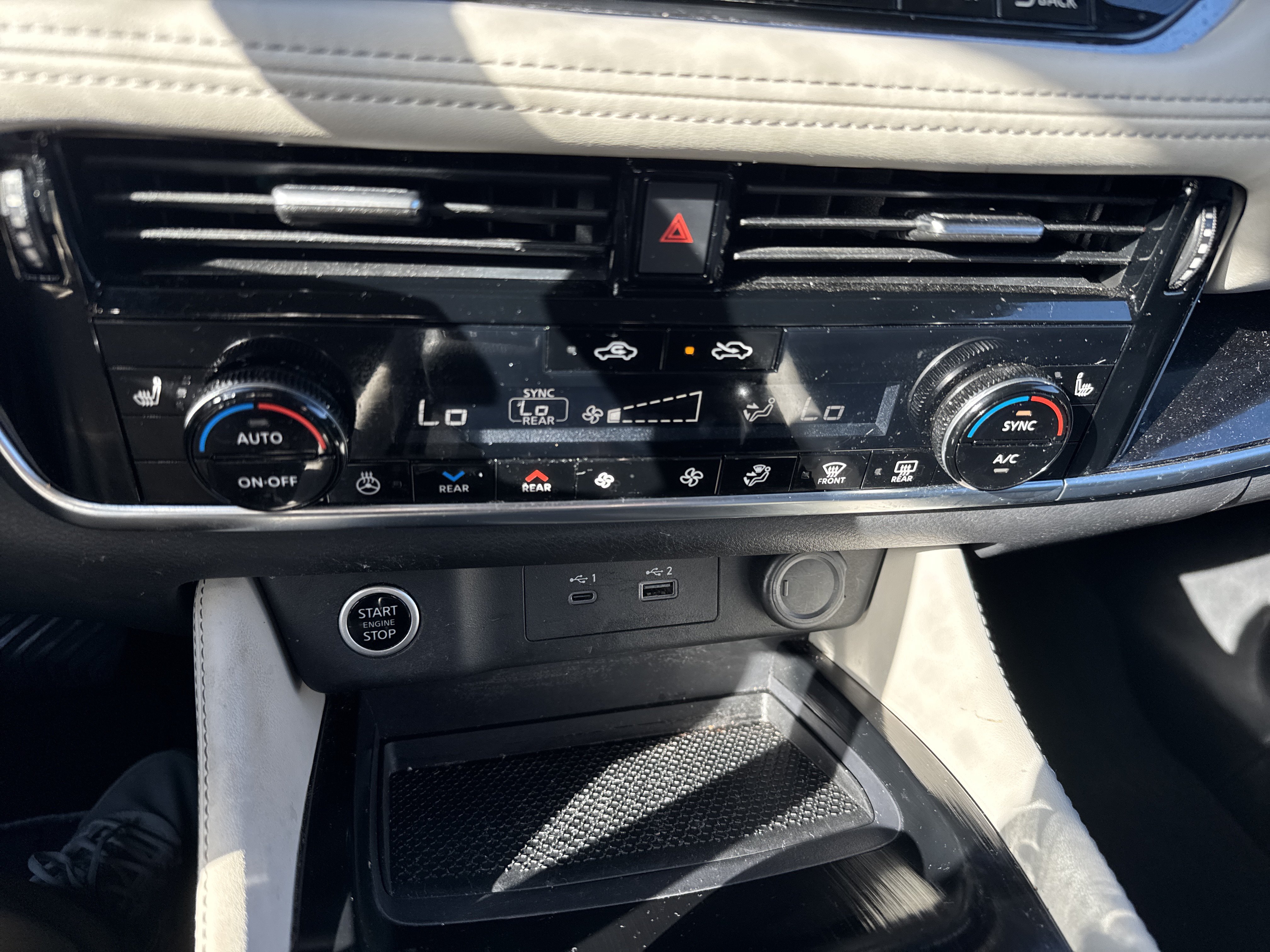 Used 2023 Nissan Rogue SL w/ SL Premium Package AWD/4WD image 25
