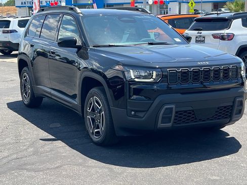 New 2026 Jeep Cherokee Laredo AWD/4WD image 11
