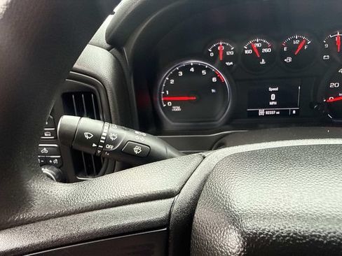 Used 2021 Chevrolet Silverado 1500 W/T AWD/4WD image 28