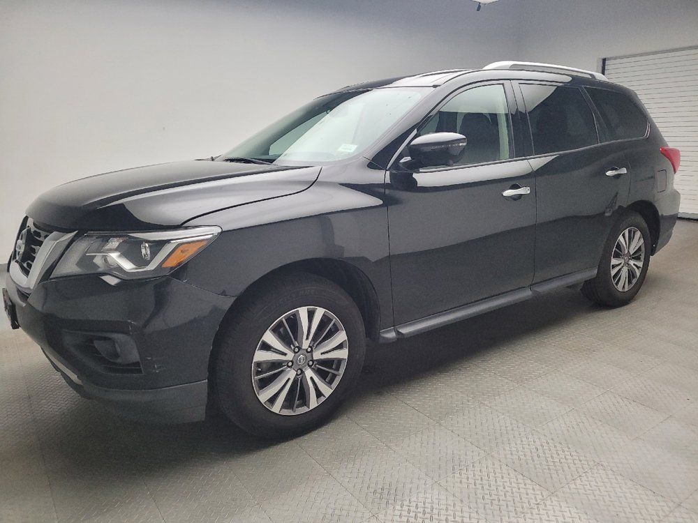 Used 2019 Nissan Pathfinder SL AWD/4WD image 2