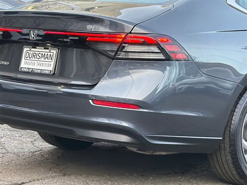 Used 2024 Honda Accord EX image 7