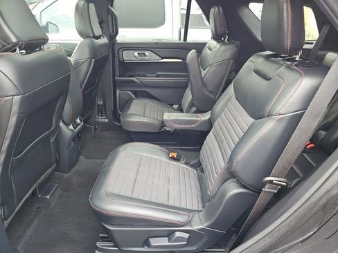 Used 2025 Ford Explorer ST-Line w/ Premium Package image 11