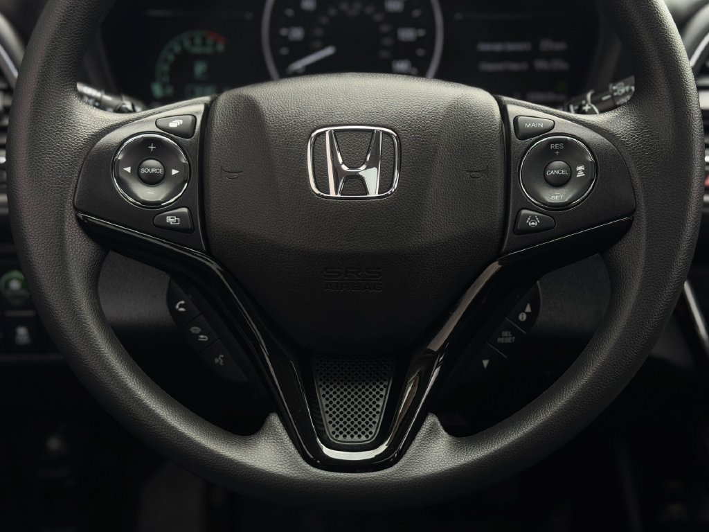 Used 2021 Honda HR-V EX image 16