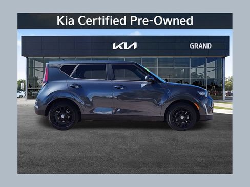 Certified 2024 Kia Soul LX FWD image 1