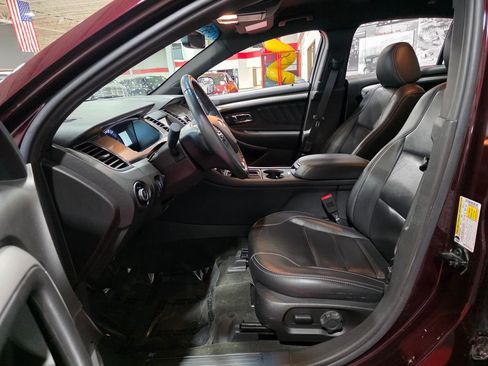 Used 2018 Ford Taurus SEL w/ Equipment Group 201A image 14