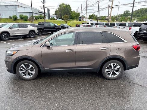 Used 2019 Kia Sorento EX AWD/4WD image 17