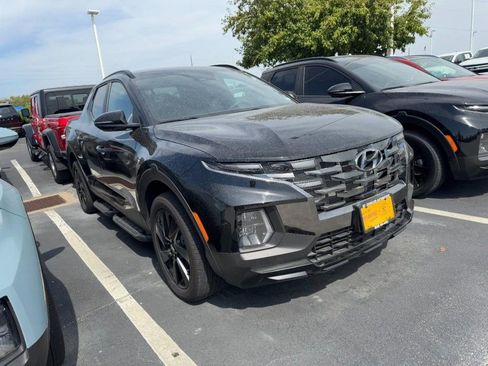 Used 2024 Hyundai Santa Cruz Night AWD/4WD image 4