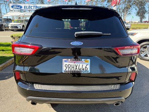 Used 2024 Ford Escape ST-Line w/ Cold Weather Package image 6